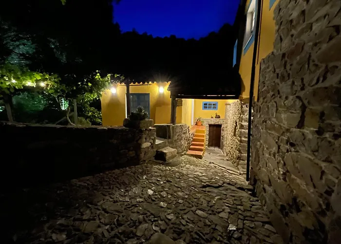 Guest house Moinho Do Granjao - Water Mill 3*